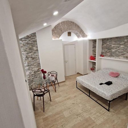 Apartamento The Love Basement Roma Exterior foto