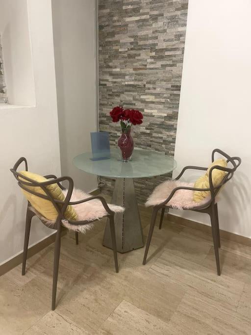 Apartamento The Love Basement Roma Exterior foto