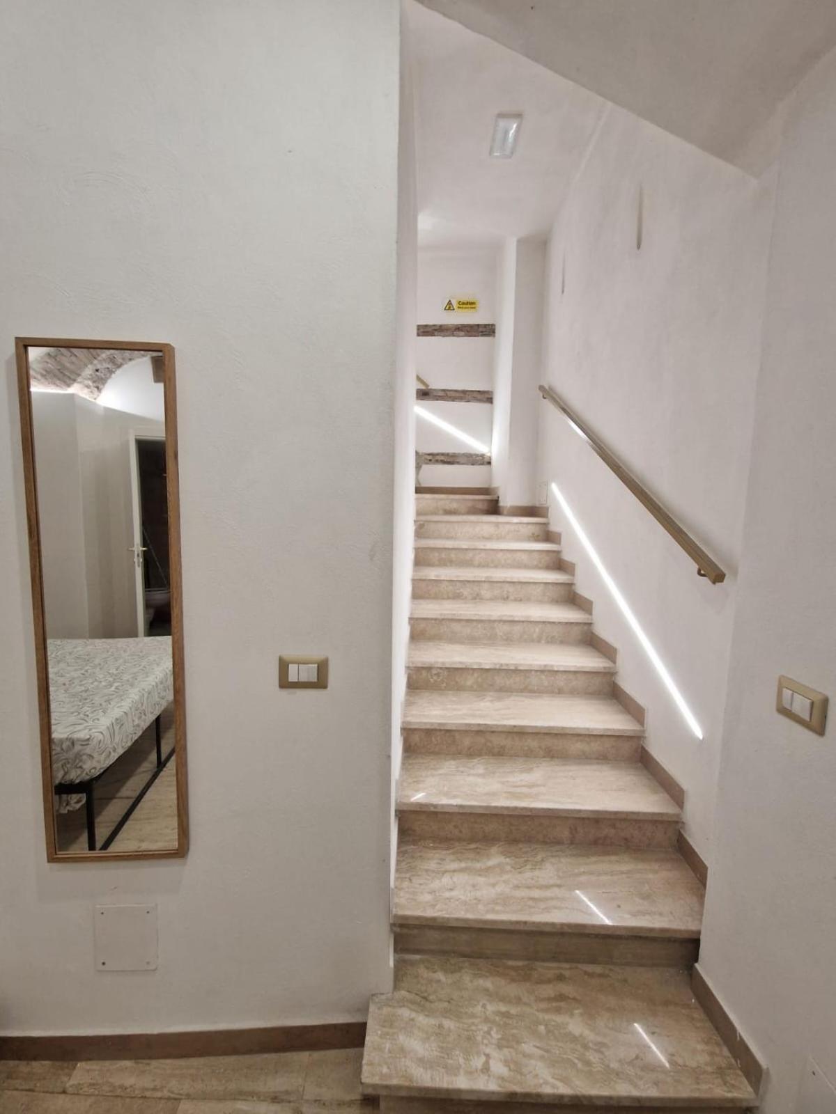 Apartamento The Love Basement Roma Exterior foto
