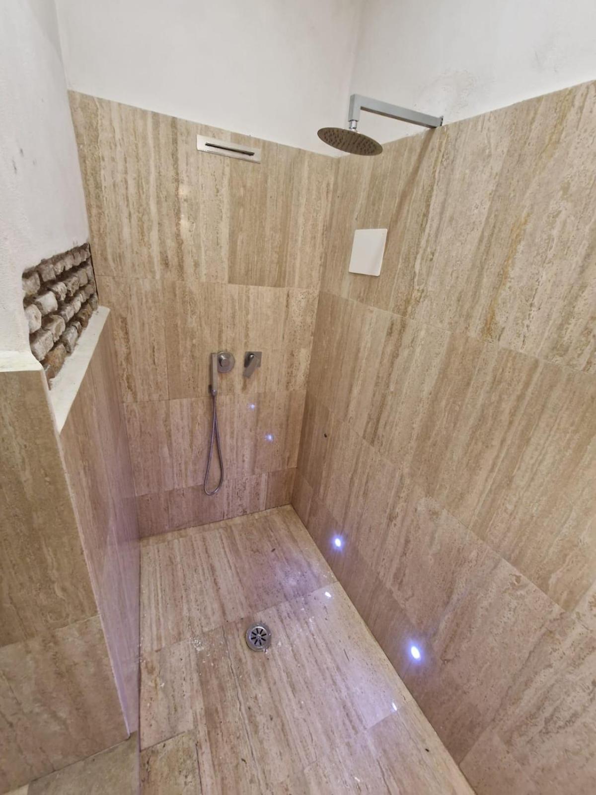 Apartamento The Love Basement Roma Exterior foto